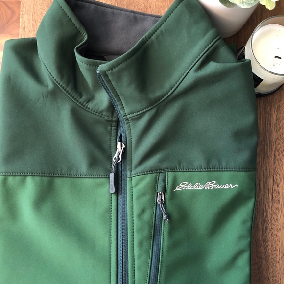 Eddie Bauer: Green Vest - Picture 1 of 4